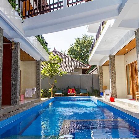 Wahyu Homestay 2 누사 렘봉안 외부 사진