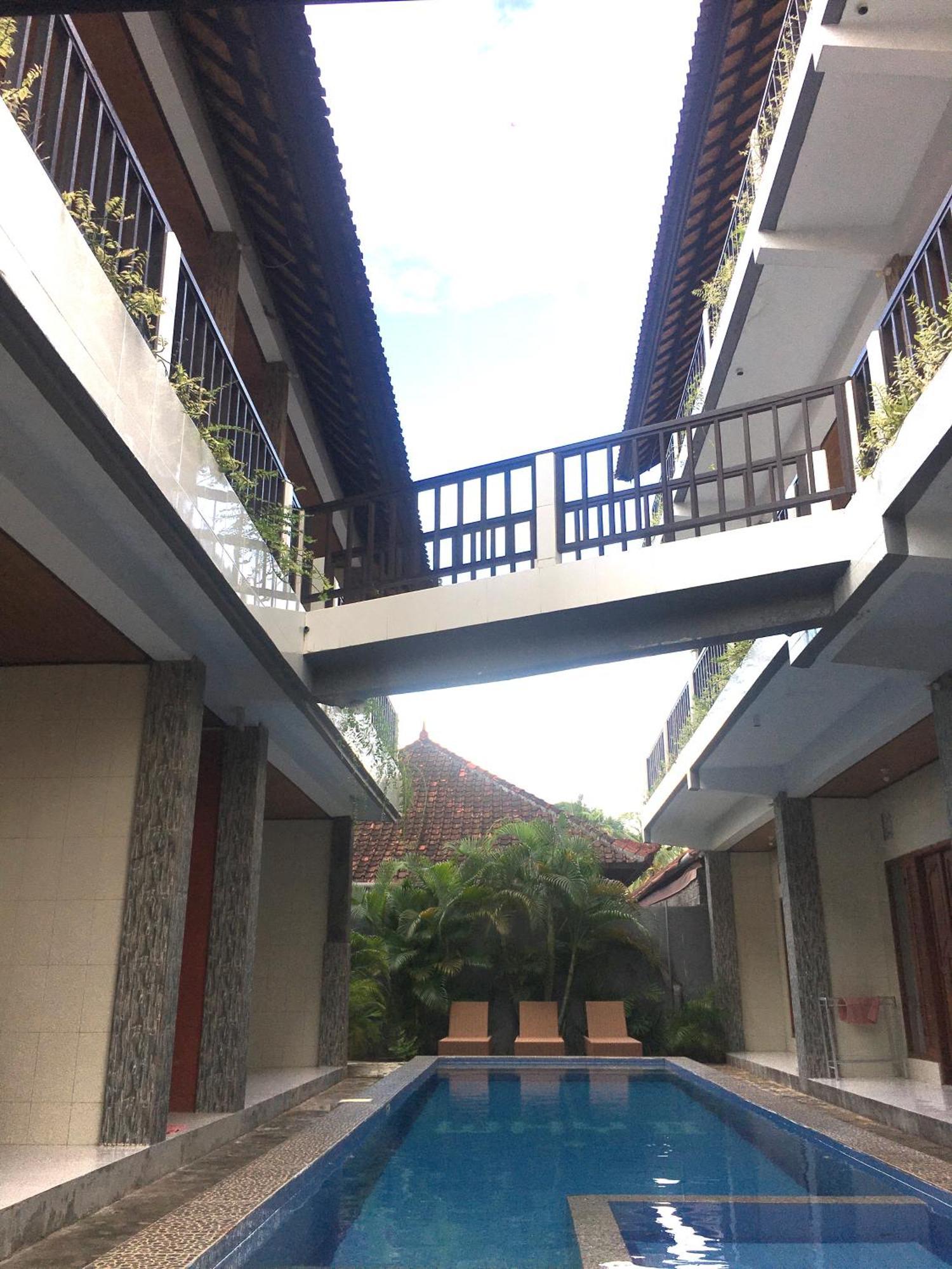 Wahyu Homestay 2 누사 렘봉안 외부 사진